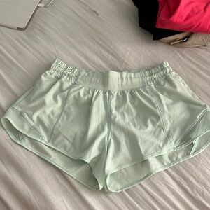 lululemon hotty hot shorts